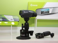 【IAAE16】日本製に飽きたマニアにお勧め、個性的な台湾製ドラレコ 画像