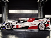 【WEC】トヨタ、合同テストを前に新型マシン「TS050 HYBRID」を公開 画像