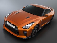GT-R 2017年モデル、日産本社ギャラリーで先行披露 画像