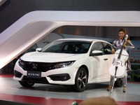 【バンコクモーターショー16】ホンダ、シビック 新型一色で大胆にアピール 画像
