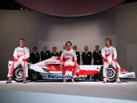 【トヨタF1】ニューマシン TF107 発表 画像