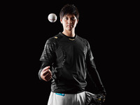 エース大谷翔平、迷彩柄で蒸れにくい野球ウェアをプロデュース 画像