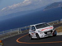 プジョー、全日本ラリー選手権にラリー専用車 208 R2 を投入 画像