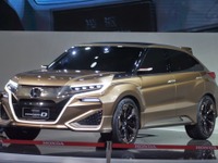 【北京モーターショー16】ホンダ、中国向け新型SUVを世界初公開 画像