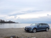 【VW パサートGTE で1000kmドイツ旅】その3…スイス国境を越え、文化都市ローザンヌへ 画像