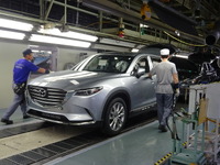 マツダ、 CX-9 を国内で初公開 画像