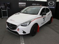 【モータースポーツジャパン16】参加することが面白い… デミオ と ロードスター 、競技仕様車の魅力 画像