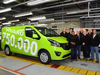 オペルの主力商用車 ヴィヴァーロ、累計生産75万台…15年で達成 画像