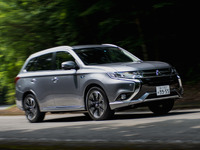 三菱自動車、総生産台数5.5％減の120万台で4年ぶりのマイナス…2015年度実績 画像