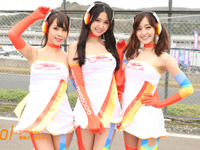 【サーキット美人2016】SUPER GT 編『レーシング ミク サポーターズ 2016』 画像