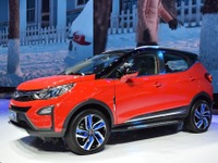【北京モーターショー16】BYD 元…HVも設定、中華SUV［詳細画像］ 画像
