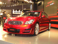 【東京オートサロン07】日産 スカイライン、コンセプト2台 画像