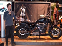 ハーレーダビッドソン、南仏マルセイユで新型「ロードスター」を初披露 画像