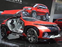 【北京モーターショー16】奇瑞汽車グループ、スポーティなイメージで若者にアピール 画像