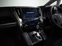 カロッツェリア サイバーナビ、車種専用の10V型メインユニットを発売 画像