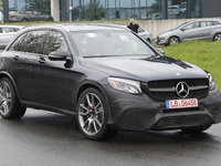 公表前にフルヌード見せた、510馬力のメルセデスAMG GLC63 画像