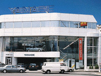 ベンツじゃなければヤナセにあらず? ベンツ売らないと支店になれない 画像