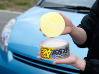 【カーグッズ】固形ワックスで「本格ボディケア」を試す 画像