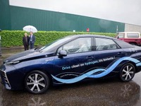トヨタ MIRAI、ベルギー第一号車を納車…欧州4か国目 画像