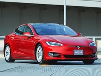 新型テスラ モデルSを1日試乗できる…個人間カーシェアのエニカがキャンペーン 画像