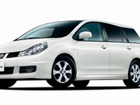 日産 ウイングロード、ヒーター付ドアミラーなどを全車標準装備 画像