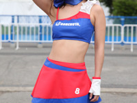 【レッドブル・エアレース 第3戦】史上初のエアRQ『Team Sonika』チームガール 画像