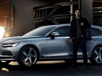 ボルボ V90 新型、有名サッカー選手とコラボ…欧州でキャンペーン 画像