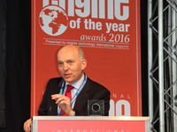 【IEOY16】フェラーリ、パワートレイン担当「内燃機関にも生き残りの余地ある」 画像