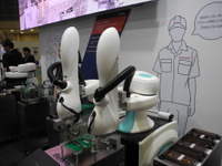 【JISSO PROTEC16】川崎重工、リース会社と始めた“ロボット派遣”に反響 画像