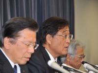 三菱自、燃費データ不正の経営責任を報告…益子会長、報酬全額返納など 画像