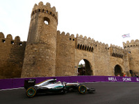 【F1ヨーロッパGP】初開催のアゼルバイジャン・バグー、初日トップはハミルトン 画像