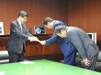 三菱自、軽自動車4車種の燃費値確定　石井国交相に謝罪 画像