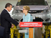 カナダ・オンタリオ州政府、FCAに71億円を助成…世界初のPHEVミニバン生産を支援 画像