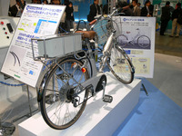 【FC EXPO07】岩谷産業の燃料電池自転車、5年後の発売を目指す 画像