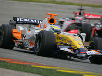 ルノーデュオ、バルセロナテスト初日に手応え 画像