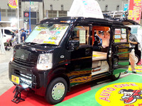 【東京キャンピングカーショー16】人気の軽…最安100万円台の4か5か、200万円前半の“荷物”か 画像