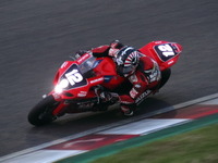 【鈴鹿8耐】公式合同テストが開幕、初日はヨシムラ・スズキがトップタイム 画像