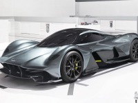 アストンマーティンとレッドブル、次世代ハイパーカーが姿を現す…AM-RB 001 画像