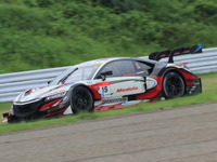 【SUPER GT】鈴鹿公式合同テストが開幕、1日目はドラゴ・モデューロNSX CONCEPT-GTがトップ 画像