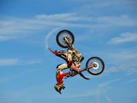 【鈴鹿8耐】熱い走りはサーキット内だけでない！ FMX＆トライアルショーも盛況 画像