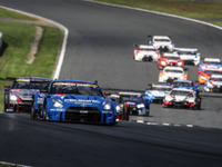 【SUPER GT 第5戦】GT500決勝…安田&オリベイラがポール・トゥ・ウイン、GT-R勢の全勝続く 画像