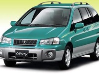 日産『リバティ』が全車ISO FIXチャイルドシ-ト対応 画像