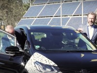 【パリモーターショー16】オペルの新型EV アンペラe、完成度に自信…GM重役 画像