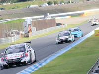 【WTCC 日本ラウンド】オープニングレースでホンダ勢が表彰台を独占、メインレースはミューラーが勝利 画像