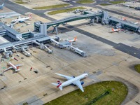 英ガトウィック空港旅客数、直近1年間は4200万人…滑走路1本では過去最多 画像