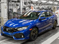 【パリモーターショー16】ホンダ シビックハッチ 新型、欧州仕様がベールを脱ぐ 画像