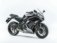 カワサキ Ninja 400、2017年モデルを発表…カラー＆グラフィックを変更 画像