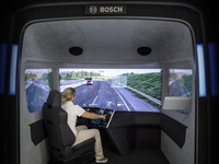 【ハノーバーモーターショー16】ボッシュの未来トラック、スマートフォン並みの操作性 画像