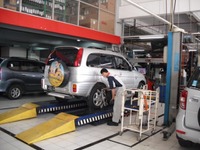 二級自動車シャシ整備士58人が合格…2016年度の合格率58.6％ 画像