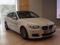 【BMWの燃料電池技術】駆け抜ける歓びを実現するFR駆動と重量配分 画像